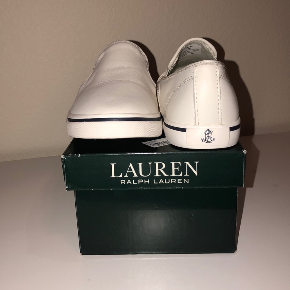 ✨BRAND NEW LAUREN RL LEATHER WHITE SHOES ✨